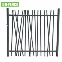 Random Weld Yard Tubular Fence for Garden